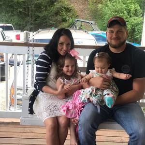 Meet your Posher, Whitney